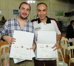 Foto de la galería: Acto de reconocimiento a dirigentes del básquetbol misionero