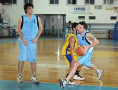 Foto de la galería: Club de Amigos 51-Racing de Posadas 45