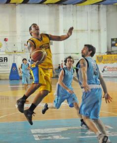 Foto de la galería: Club de Amigos 51-Racing de Posadas 45