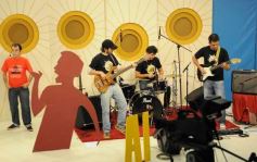 Foto de la galería: En Red, Al Final del Día y Asuntos Importantes