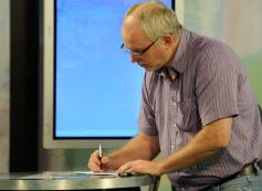 Foto de la galería: En Red, Al Final del Día y Asuntos Importantes