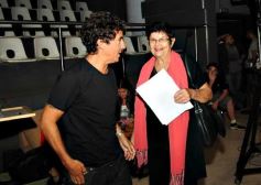 Foto de la galería: En Red, Al Final del Día y Asuntos Importantes