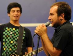 Foto de la galería: En Red, Al Final del Día y Asuntos Importantes