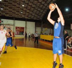 Foto de la galería: Tokio 75-Mitre 71