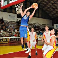 Foto de la galería: Tokio 75-Mitre 71