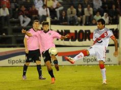 Foto de la galería: Guaraní Antonio Franco 4-Tiro Federal de Rosario 0