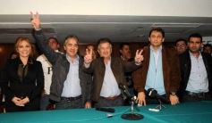 Foto de la galería: Frente provincial SET (por la Salud, la Educación y el Trabajo)