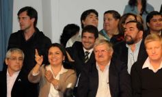 Foto de la galería: El Partido Renovador presentó candidatos