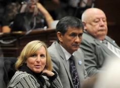 Foto de la galería: Cuarto intermedio en la Cámara de Representantes de Misiones