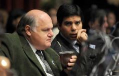 Foto de la galería: Cuarto intermedio en la Cámara de Representantes de Misiones