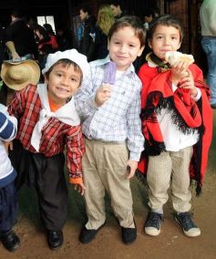 Foto de la galería: Festejos del 25 de Mayo en el Colegio del Carmen