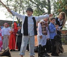 Foto de la galería: Festejos del 25 de Mayo en el Colegio del Carmen