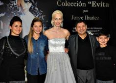 Foto de la galería: Desfile solidario con Ingrid Grudke en el club Oberá Tenis Club
