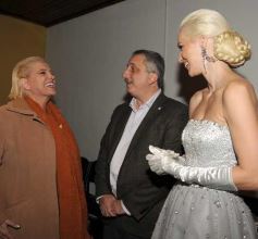 Foto de la galería: Desfile solidario con Ingrid Grudke en el club Oberá Tenis Club