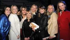 Foto de la galería: Desfile solidario con Ingrid Grudke en el club Oberá Tenis Club