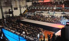 Foto de la galería: Desfile solidario con Ingrid Grudke en el club Oberá Tenis Club