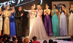 Foto de la galería: Desfile solidario con Ingrid Grudke en el club Oberá Tenis Club