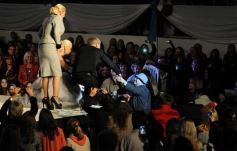 Foto de la galería: Desfile solidario con Ingrid Grudke en el club Oberá Tenis Club