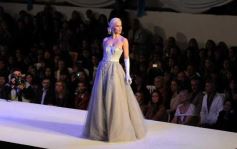 Foto de la galería: Desfile solidario con Ingrid Grudke en el club Oberá Tenis Club