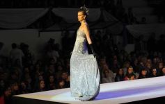 Foto de la galería: Desfile solidario con Ingrid Grudke en el club Oberá Tenis Club