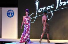 Foto de la galería: Desfile solidario con Ingrid Grudke en el club Oberá Tenis Club