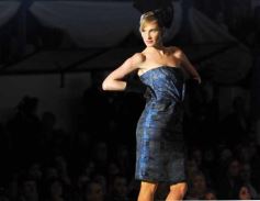 Foto de la galería: Desfile solidario con Ingrid Grudke en el club Oberá Tenis Club