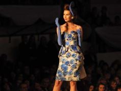 Foto de la galería: Desfile solidario con Ingrid Grudke en el club Oberá Tenis Club