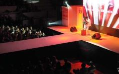 Foto de la galería: Desfile solidario con Ingrid Grudke en el club Oberá Tenis Club