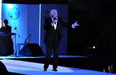 Foto de la galería: Desfile solidario con Ingrid Grudke en el club Oberá Tenis Club