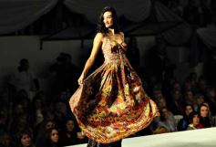 Foto de la galería: Desfile solidario con Ingrid Grudke en el club Oberá Tenis Club