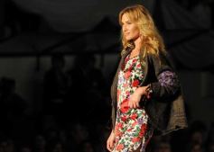 Foto de la galería: Desfile solidario con Ingrid Grudke en el club Oberá Tenis Club