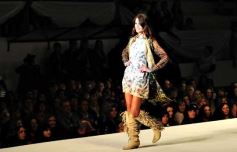 Foto de la galería: Desfile solidario con Ingrid Grudke en el club Oberá Tenis Club