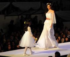Foto de la galería: Desfile solidario con Ingrid Grudke en el club Oberá Tenis Club