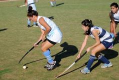 Foto de la galería: Capri se quedó con el título al vencer por 3-1 a Educación en la definición de Damas Mayores