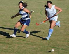 Foto de la galería: Capri se quedó con el título al vencer por 3-1 a Educación en la definición de Damas Mayores