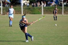 Foto de la galería: Capri se quedó con el título al vencer por 3-1 a Educación en la definición de Damas Mayores