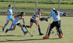 Foto de la galería: Capri se quedó con el título al vencer por 3-1 a Educación en la definición de Damas Mayores