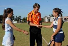 Foto de la galería: Capri se quedó con el título al vencer por 3-1 a Educación en la definición de Damas Mayores