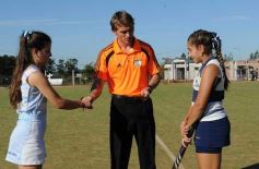 Foto de la galería: Capri se quedó con el título al vencer por 3-1 a Educación en la definición de Damas Mayores