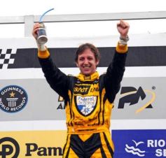 Foto de la galería: De la mano de Girolami, festejó Torino en Posadas