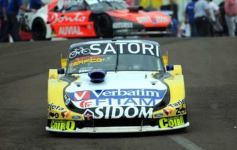 Foto de la galería: De la mano de Girolami, festejó Torino en Posadas