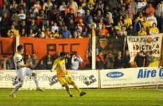 Foto de la galería: Crucero logró la hazaña y sigue en la B Nacional