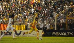 Foto de la galería: Crucero logró la hazaña y sigue en la B Nacional