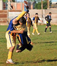 Foto de la galería: Mitre de Posadas 3-Tigre de Santo Pipo 0
