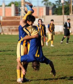 Foto de la galería: Mitre de Posadas 3-Tigre de Santo Pipo 0