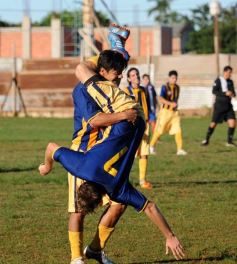 Foto de la galería: Mitre de Posadas 3-Tigre de Santo Pipo 0