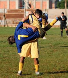 Foto de la galería: Mitre de Posadas 3-Tigre de Santo Pipo 0