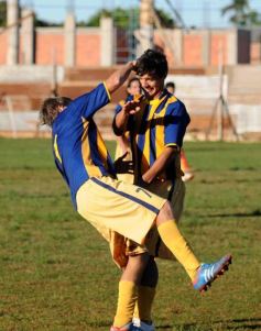 Foto de la galería: Mitre de Posadas 3-Tigre de Santo Pipo 0