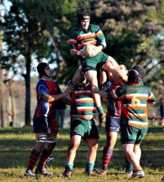 Foto de la galería: URUMI: A una fecha del final, Lomas le arrebató el liderazgo a Centro de Cazadores