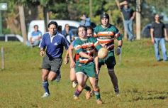 Foto de la galería: URUMI: A una fecha del final, Lomas le arrebató el liderazgo a Centro de Cazadores